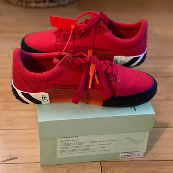 OFF-WHITE Vulc Low Red - Picture 6 of 8